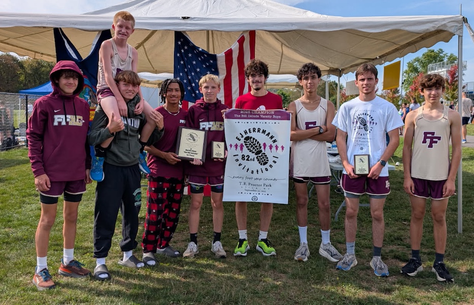 Image of the Bill DeLude Boys Varsity winning team Fonda Fultonville