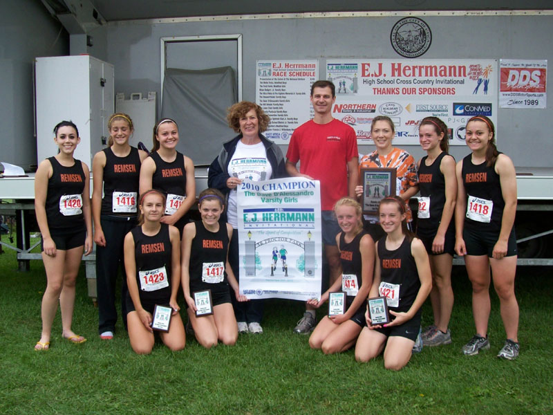 Image of the Dave D'Alessandro Girls Varsity winning team Remsen