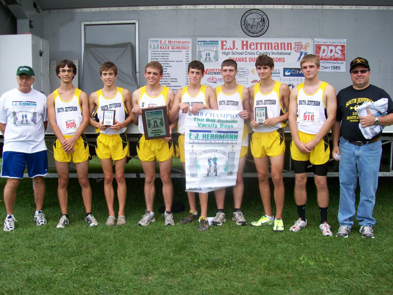 Image of the Bill DeLude Boys Varsity winning team South Jefferson