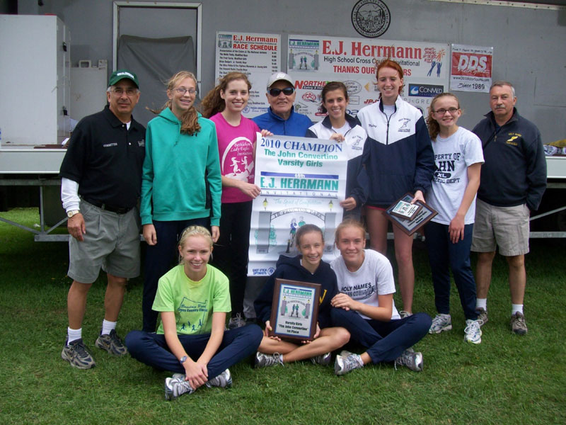 Image of the John Convertino Girls Varsity winning team Academy of the Holy Names