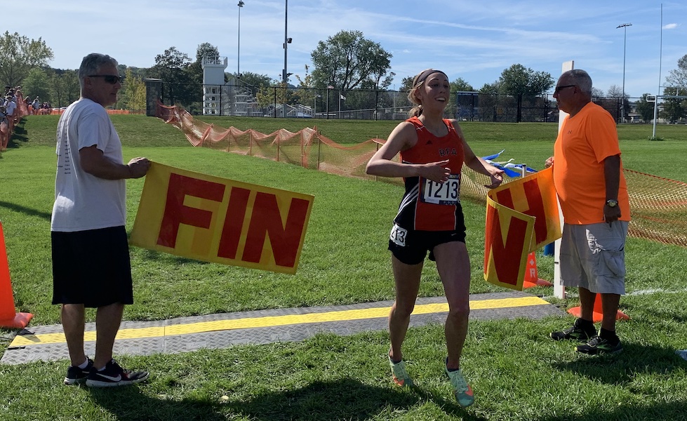 Image of the John Convertino Girls Varsity race winner Emily Toth-Ratazzi from Rome Free Academy