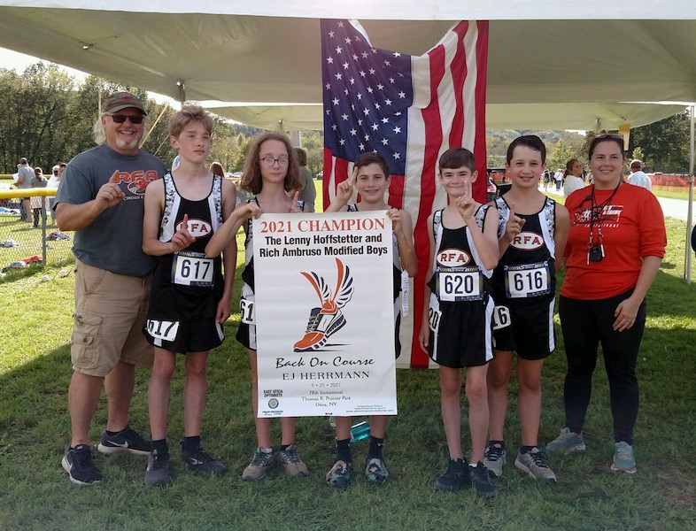 Image of the Lenny Hoffstetter and Rich Ambruso Boys Modified winning team Rome Free Academy